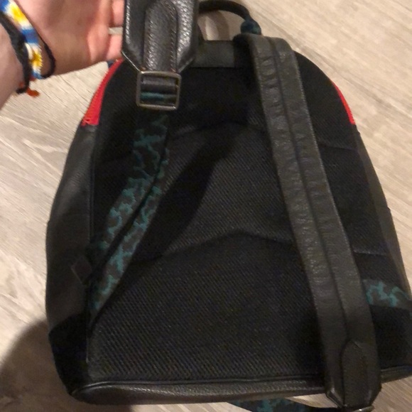 Coach backpack - Picture 3 of 3